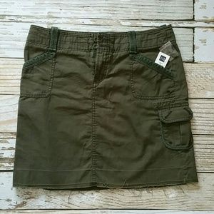 Women's Gap Skirt - Size 10